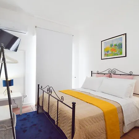 Casa Ekaterina Free Wifii - 200 Metri Brolo